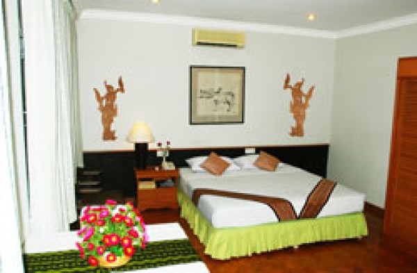 myanmar-mandalay-city-hotel-deluxe