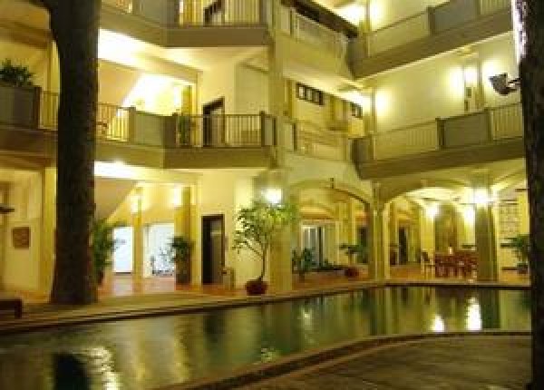siem-reap-casa-angkor-hotel-innenhof