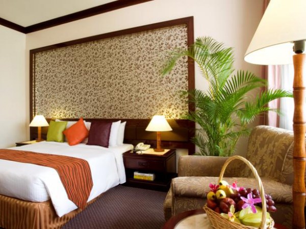 singapore-grand-pacific-hotel-room